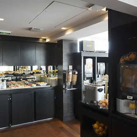 酒店 戛纳大学中心酒店 4*