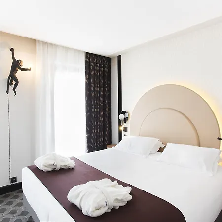 Szálloda Centre Univers 4*
